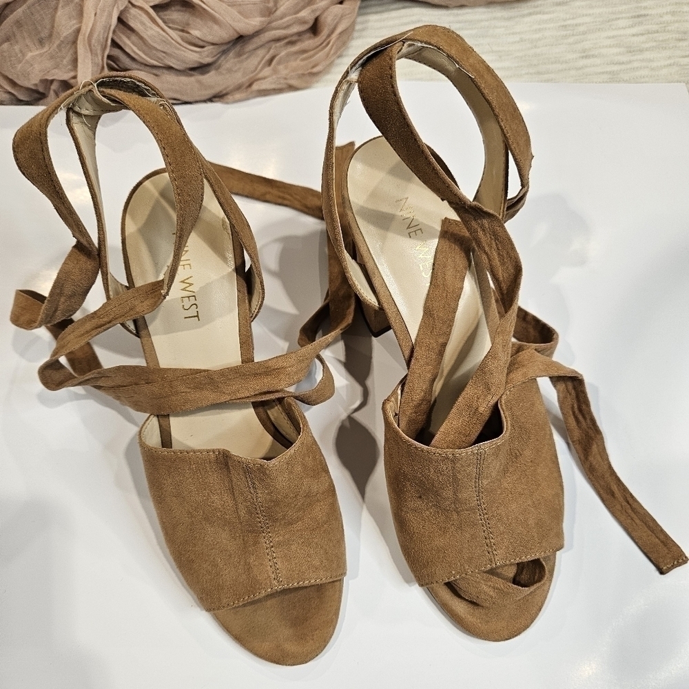 NINE West Beatriceo Ankle Wrap Suede Heels in brown size 7.5